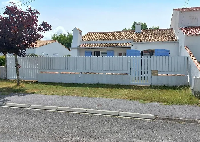 Maison Avec Jardin, Quartier Calme, 2 Chambres - Plain Pied